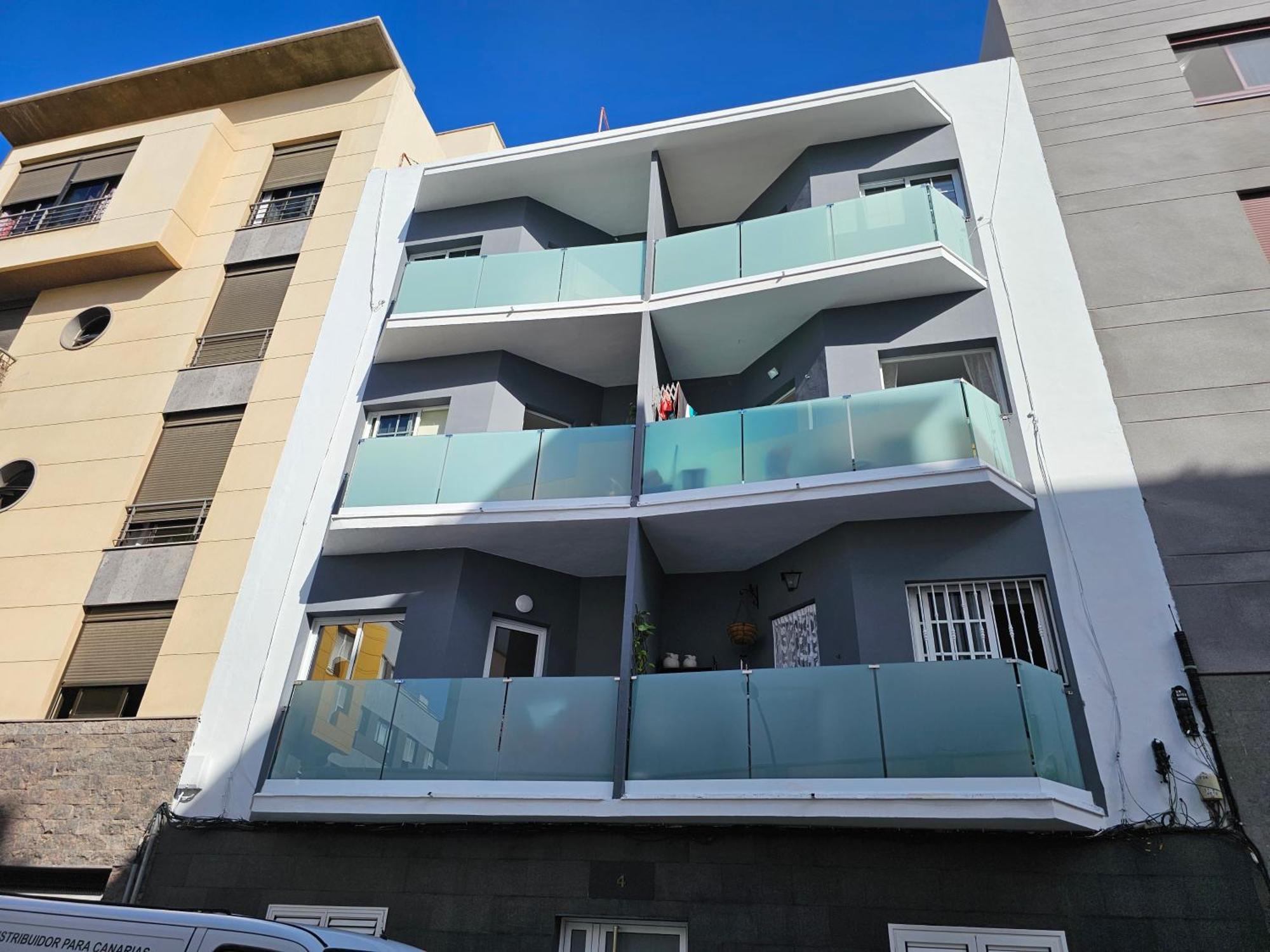 Keka'S Guesthouse - City Centre Santa Cruz de Tenerife Exterior photo